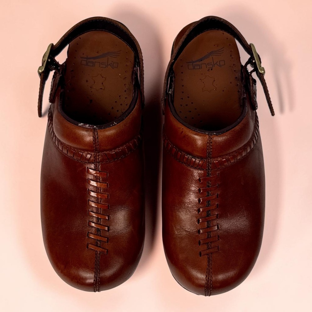 Dansko Brown Leather Clogs Slingback Buckle Strap Whipstitch Womens 37 6.5 7